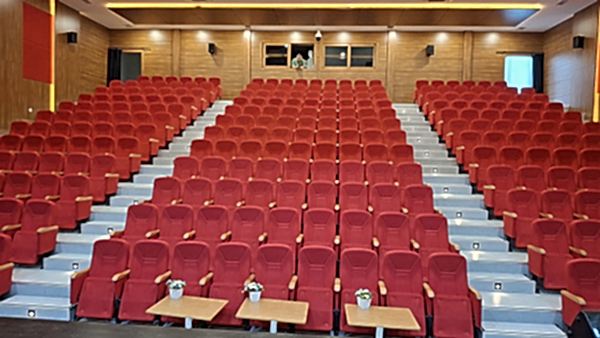 MİNGƏÇEVİR BANDIRMA 17 EYLÜL ÜNİVERSİTESİ KONFERANS SALONU