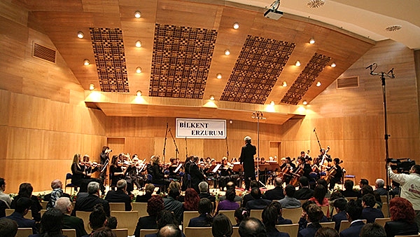 Gəncə Bilkent Doğu Kampüsü Konser Ve Çok Amaçlı Salonu