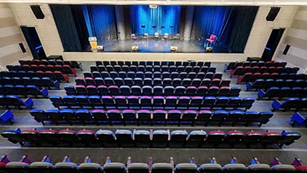 HALKALI CEM VE KÜLTÜR EVİ TİYATRO SALONU