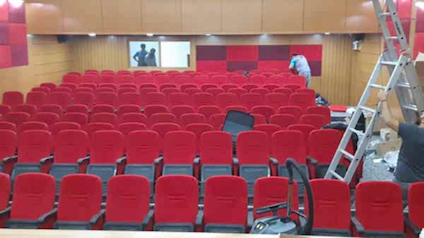 BAKI BAKI FİNAL OKULLARI KONFERANS SALONU